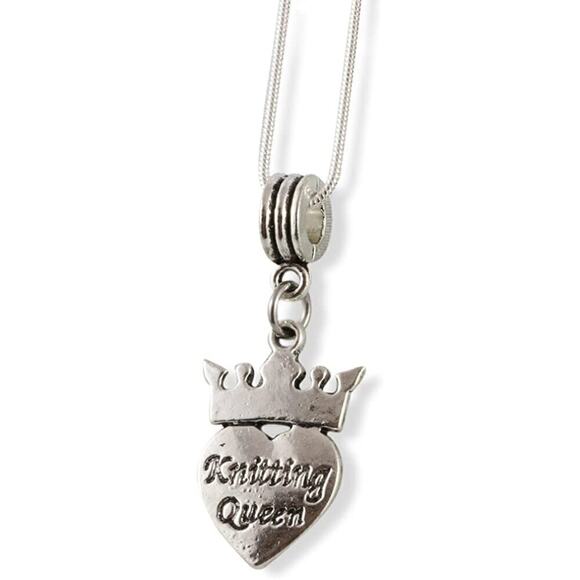 Knitting Queen with Crown and Heart Snake Chain Necklace - Picture 1 of 4